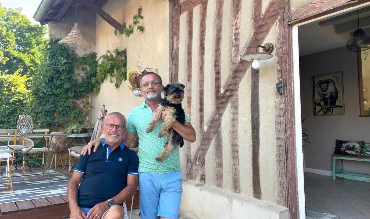 Au Charme D'Ici Hotel La Chapelle-Saint-Sauveur  Eksteriør billede