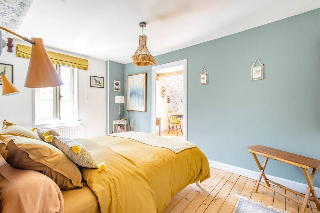 Au Charme D'Ici Hotel La Chapelle-Saint-Sauveur  Eksteriør billede